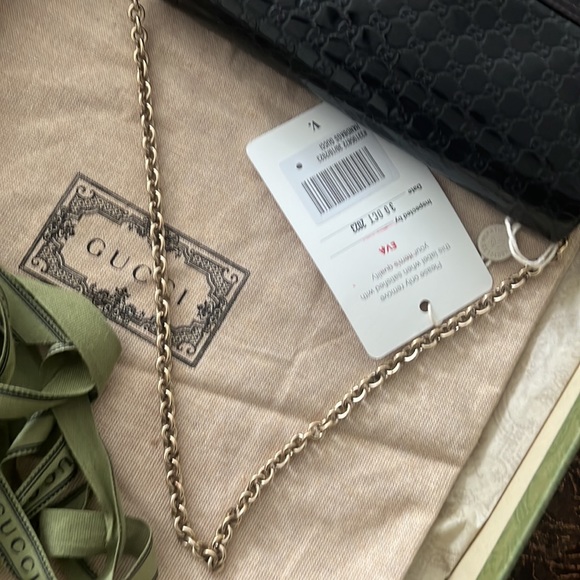Authenticated Gucci Guccissima chained wallet - Picture 14 of 15